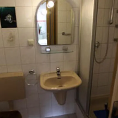 Noack Apartment